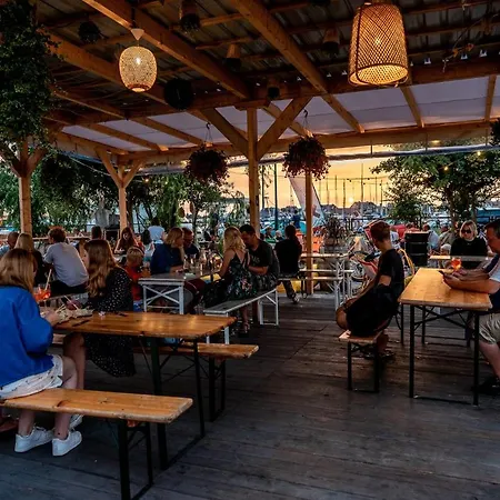 Camping Przyczepa Kempingowa Bombaj